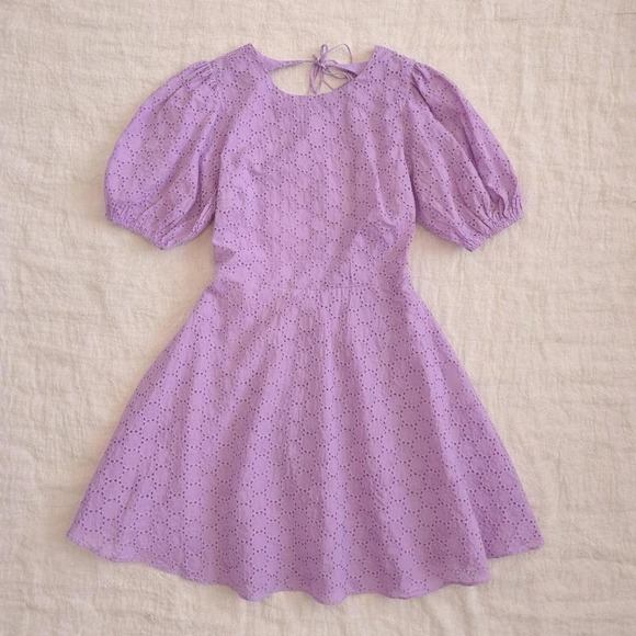 Dresses & Skirts - Olivaceous purple lavender mini dress with tie back detail. Size: S